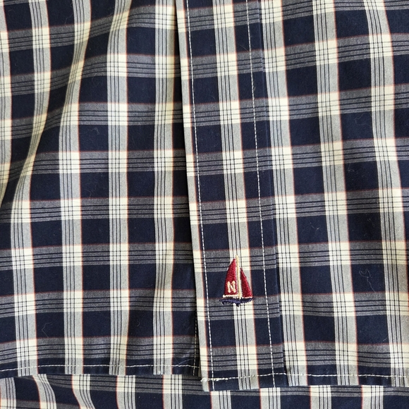 Nordstrom Men's Smartcare Wrinkle Free Navy and White Checkered Shirt - Picture 6 of 9